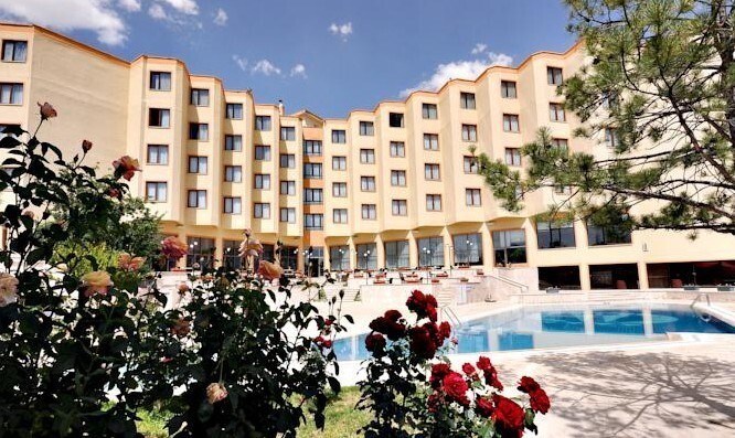 Mustafa Hotel