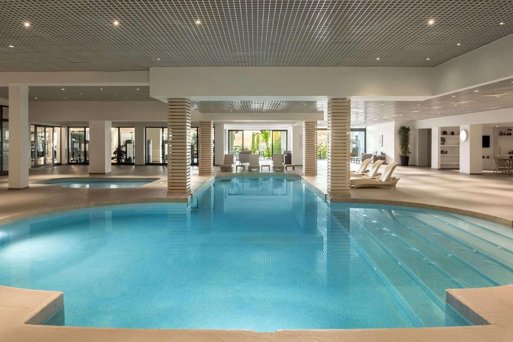 Ramada Resort by Wyndham Bodrum: Pool