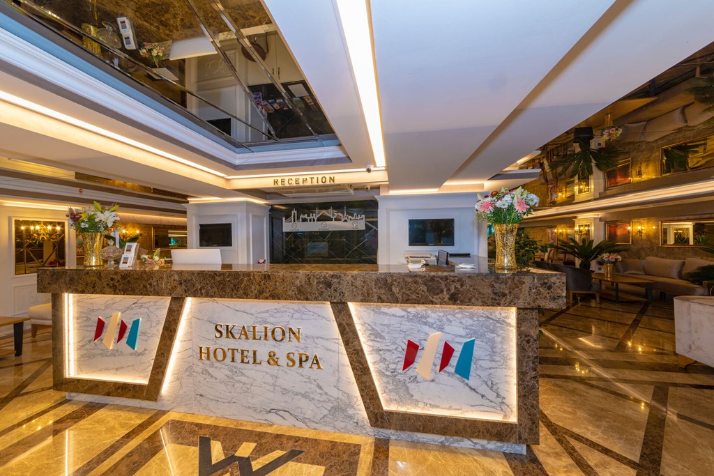 Skalion Hotel & Spa: Lobby