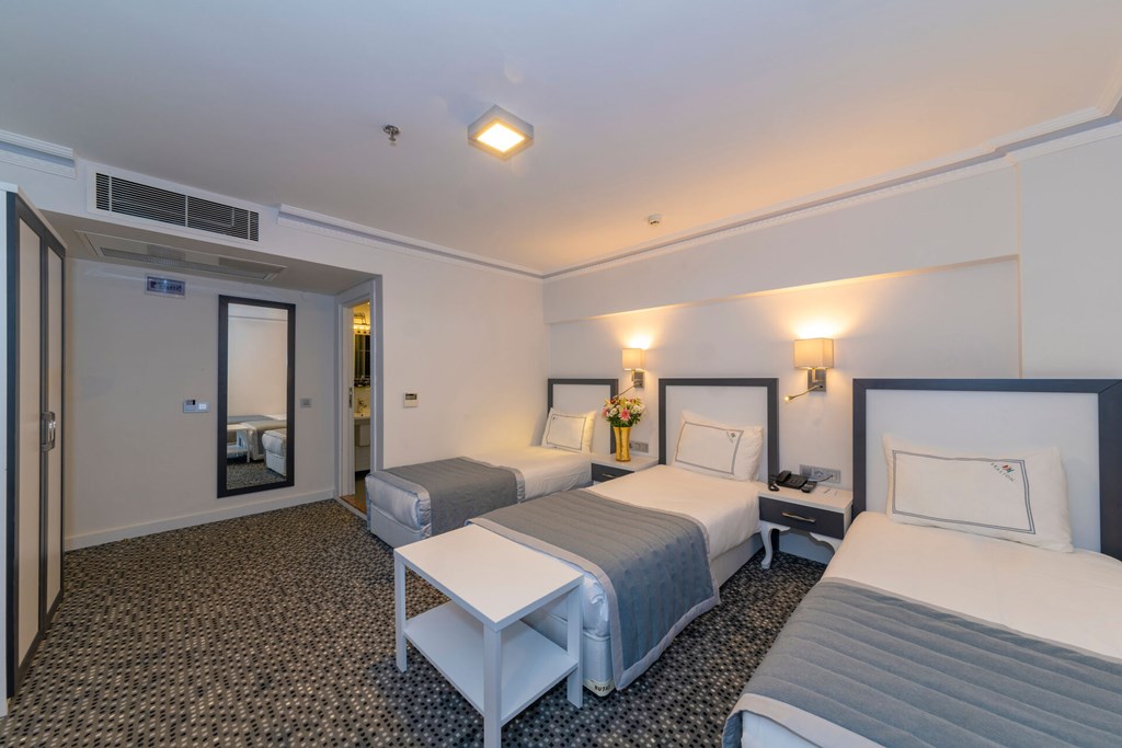 Skalion Hotel & Spa: Room TRIPLE STANDARD