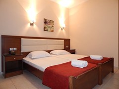 Gold Stern Hotel: Double Room - photo 11
