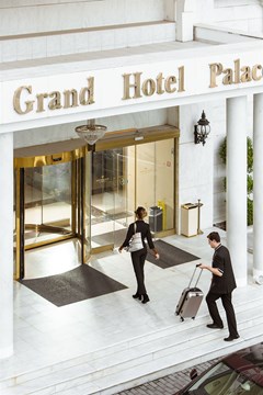Grand Hotel Palace - photo 3