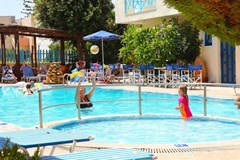 Tsalos Beach Hotel - photo 6