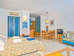 Ilianthos Village Luxury Hotel & Suites - photo 37