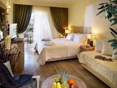 Portes Beach Hotel: Standard Room - photo 29
