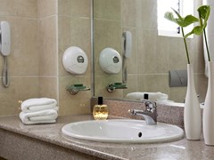 Smartline Cosmopolitan Hotel : Bathroom - photo 13