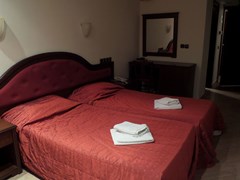 Filippos Hotel: Double Room - photo 10
