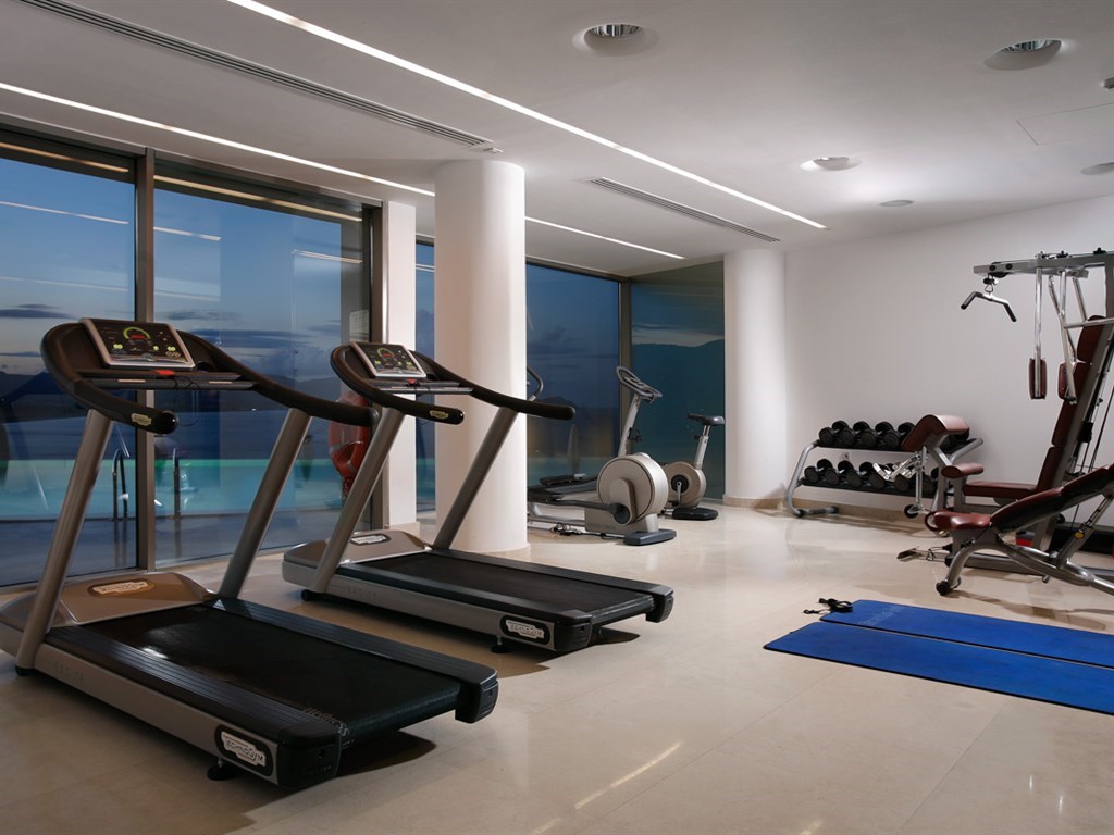 Lindos Blu Luxury Hotel & Suites: Gym