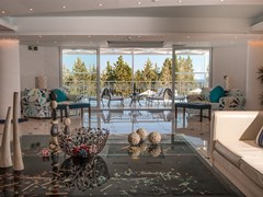 Gerakas Belvedere Hotel & Luxury Suites: Lobby - photo 9