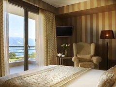 Limneon Resort & Spa: Superior Suite - photo 25