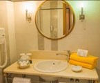 Aegean Melathron Thalasso Spa Hotel: Bathroom 