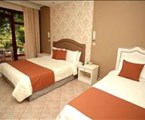 Alia Palace Hotel: Room
