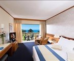 Constantinou Bros Athena Beach Hotel: Standard Room