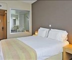 Napa Mermaid Hotel & Suites: Standard Room