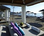 Aqua Grand Hotel: Beach area