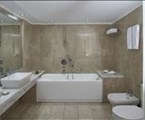 Ikaros Beach Resort & Spa: Suite Bathroom