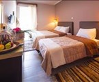 Kyparissia Beach Hotel: Triple Room