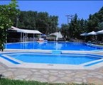 Corfu Village: Pool