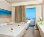 Lindos White Hotel & Suites: Triple Room