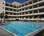 Lomeniz Hotel: Pool