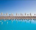 Peninsula Resort & Spa : Main Pool