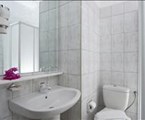 Heronissos Hotel: Bathroom