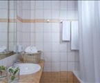 Blue Bay Resort : Bathroom MB (sample)