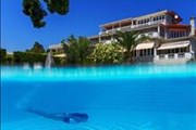 Danai Beach Resort & Villas