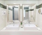 Atrium Platinum Luxury Resort Hotel & Spa: Bathroom