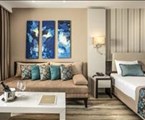 Aria Claros Beach & Spa Resort Hotel: Main building deluxe room