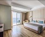 Aria Claros Beach & Spa Resort Hotel: Main Building Suite room