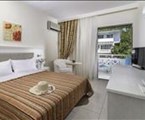Porfi Beach Hotel: Double Room