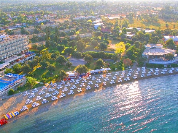 Акція «Готель дня»: знижка до 40% на відпочинок у Bomo Palmariva Beach